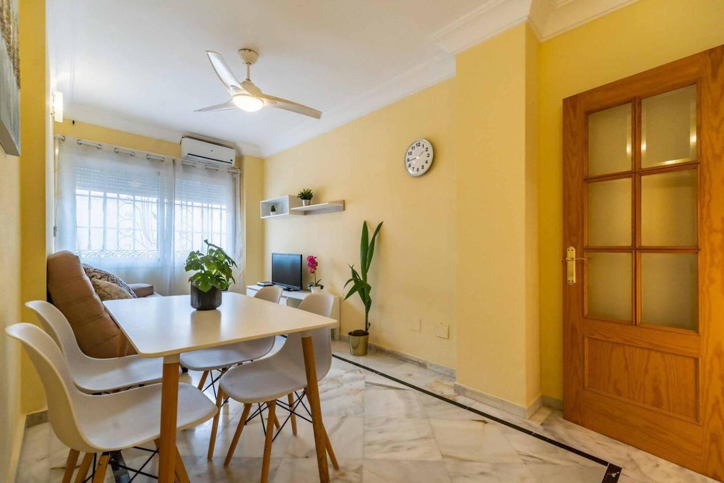 Cyv Centrally Located 1 Bed 1 Bath Near The Beach Фуэнхирола Экстерьер фото